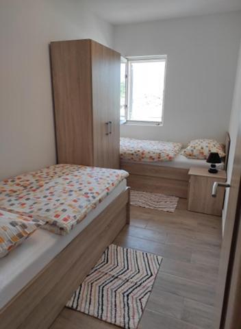 Apartments Nal Biskup Putniković Eksteriør bilde